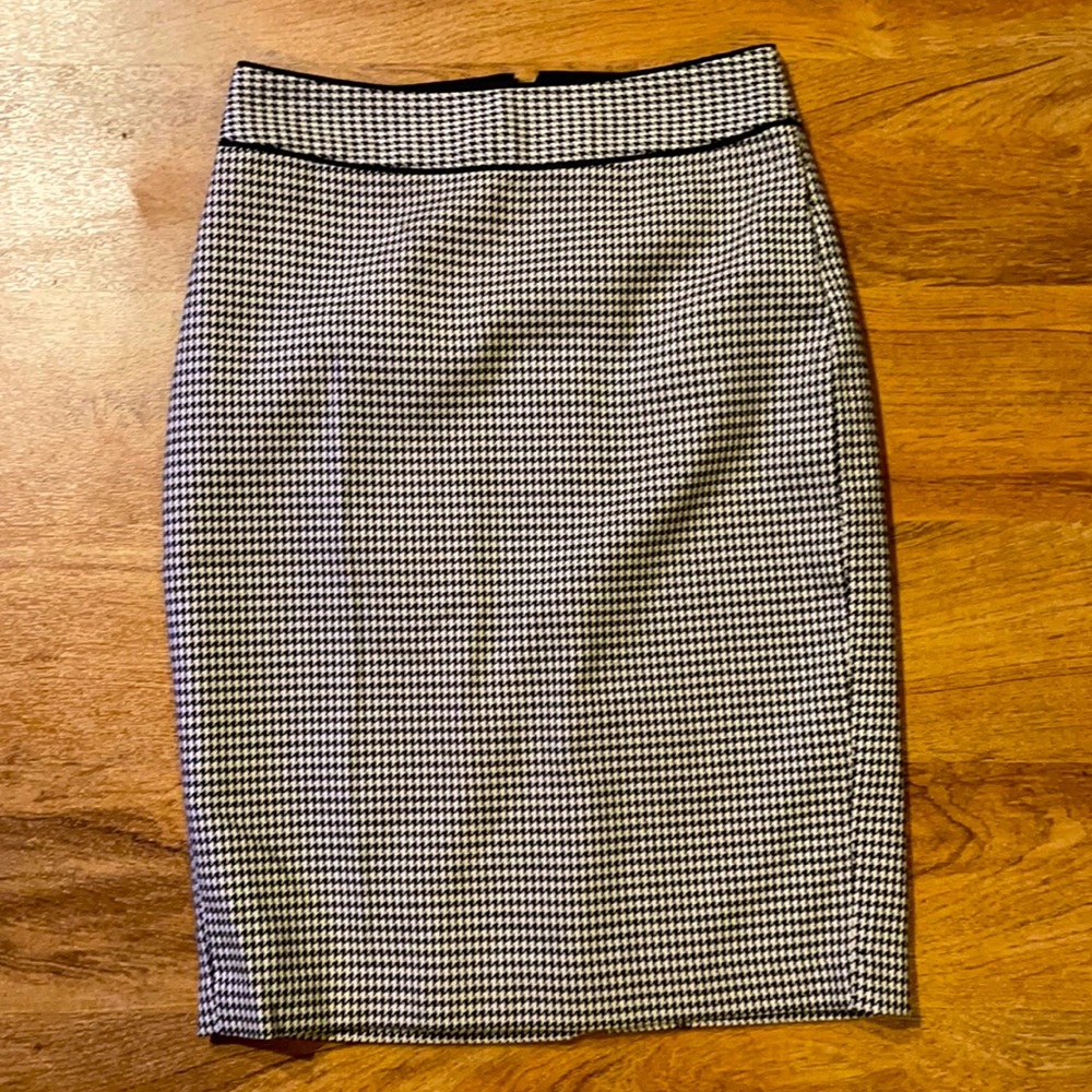 Banana Republic pencil skirt
